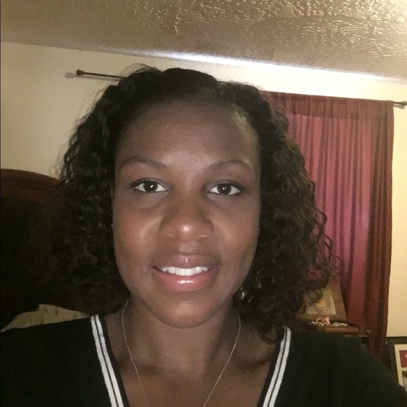 Meet your Posher, Brannica - Picture 1 of 1